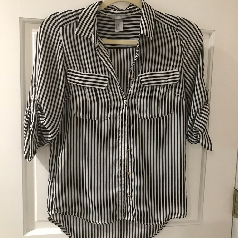 H&M Black and White Striped Button-up Blouse